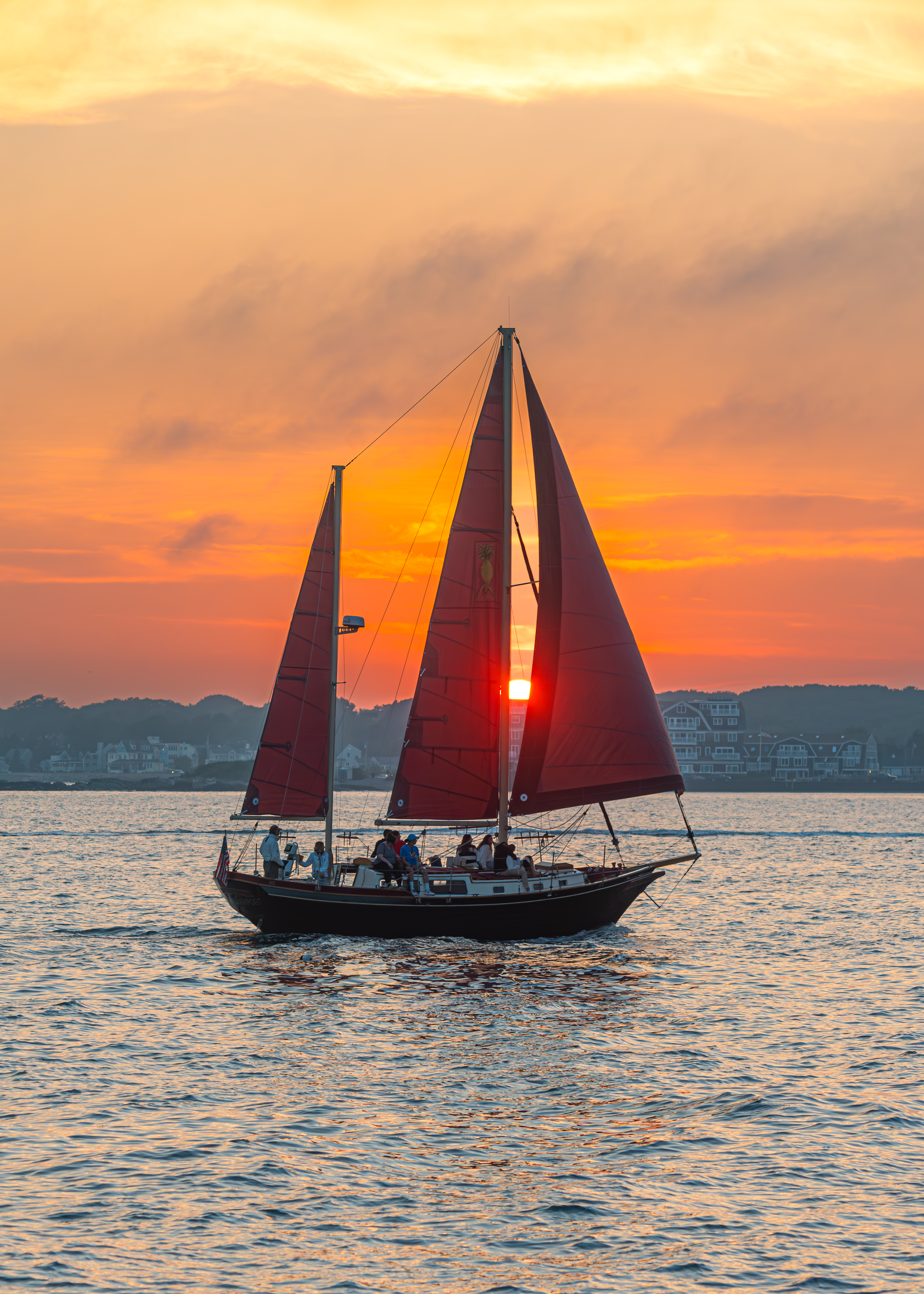 Join Evening Sunset Sails in Kennebunkport | Pineapple Ketch